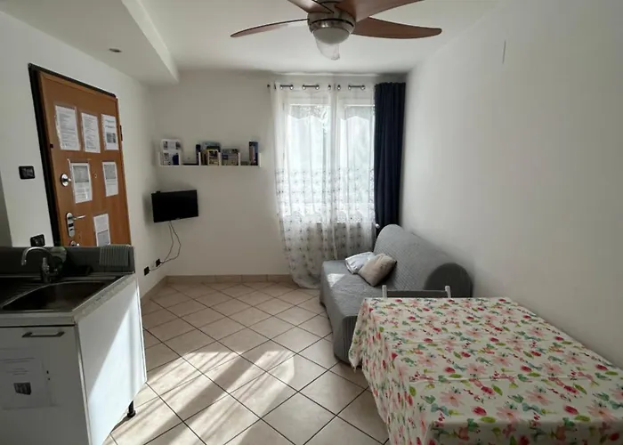 La Casa Di Alyss Апартаменты *