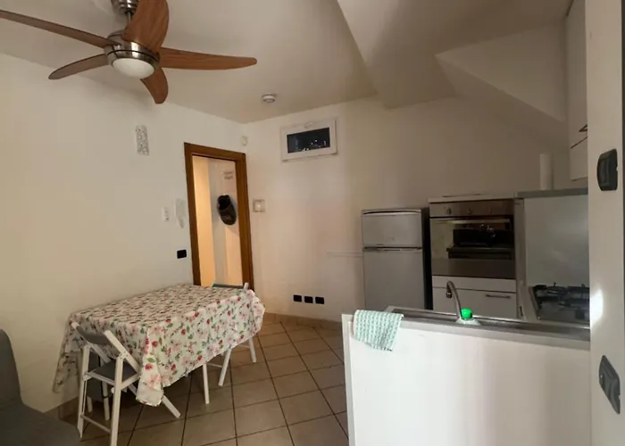 דירה La Casa Di Alyss ברגמו